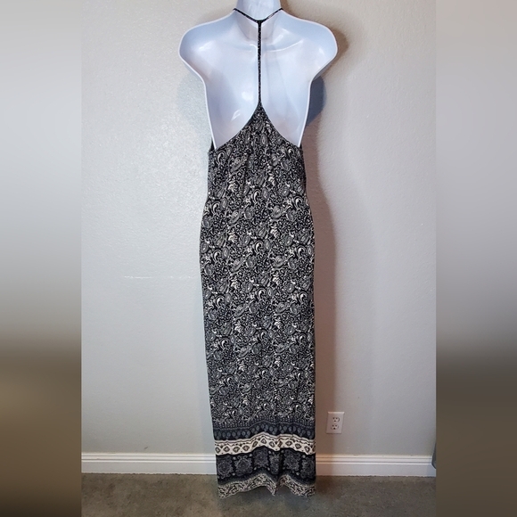 💚5/$25 Black & White Boho Print Maxi Slip Dress Size Small Flowy - Picture 7 of 10